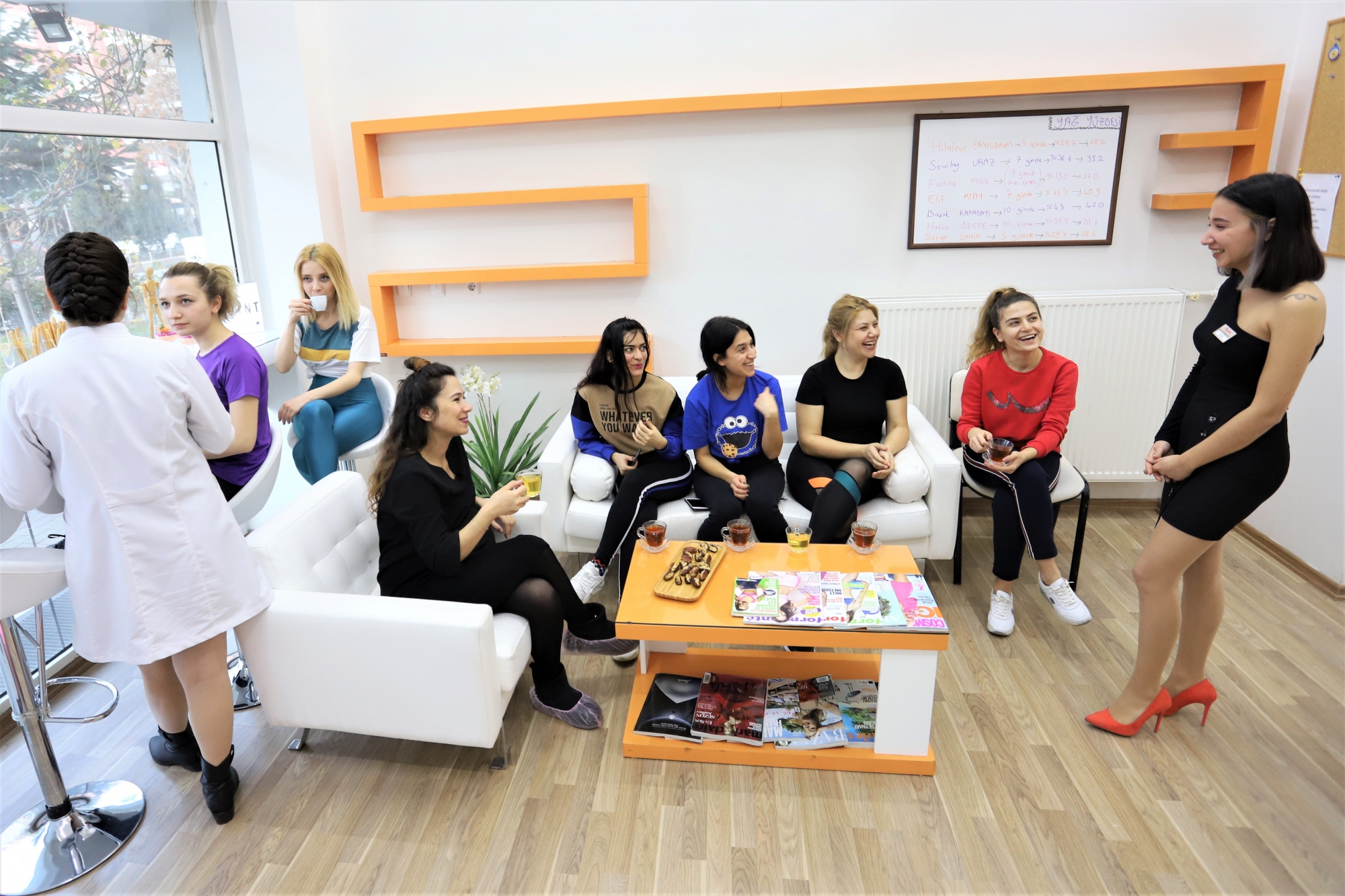 Afyon spor merkezi, afyon fitness merkezi, afyon spor salonu, afyon spor salonları, afyon fitness salonları, afyon pilates, afyonkarahisar spor salonu, spor salonu, afyon bayanlara özel spor salonu